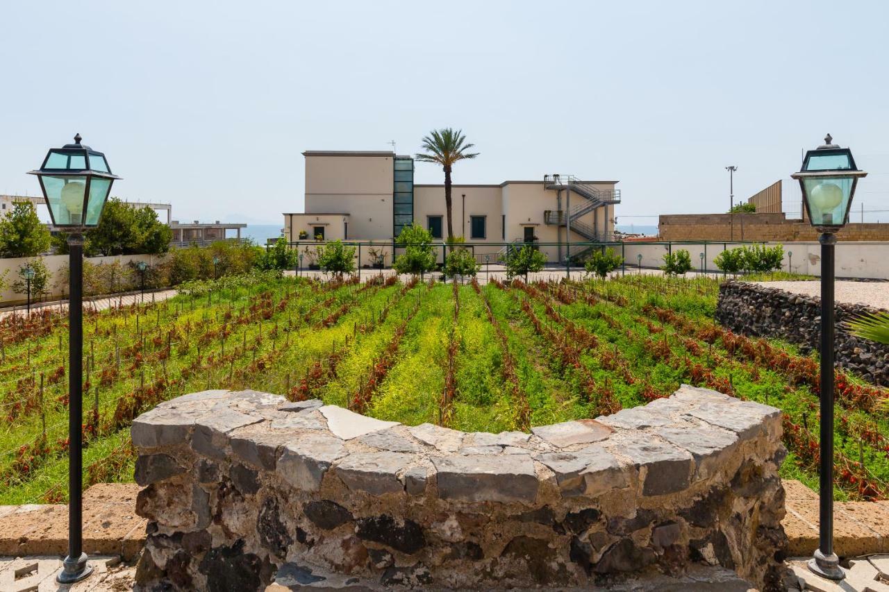 Aparthotel Melograno Undici Ercolano Exterior foto