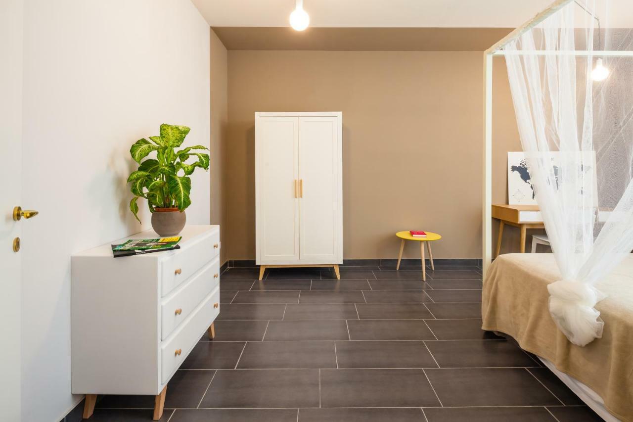 Aparthotel Melograno Undici Ercolano Exterior foto